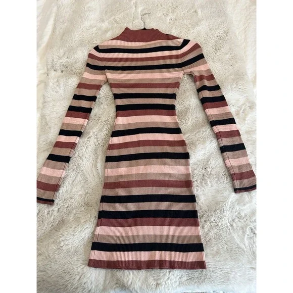 Derek Heart ribbed knit bodycon dress with long sleeves Size‎ S - Picture 2 of 15